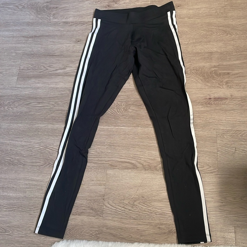 Adidas tights size Small